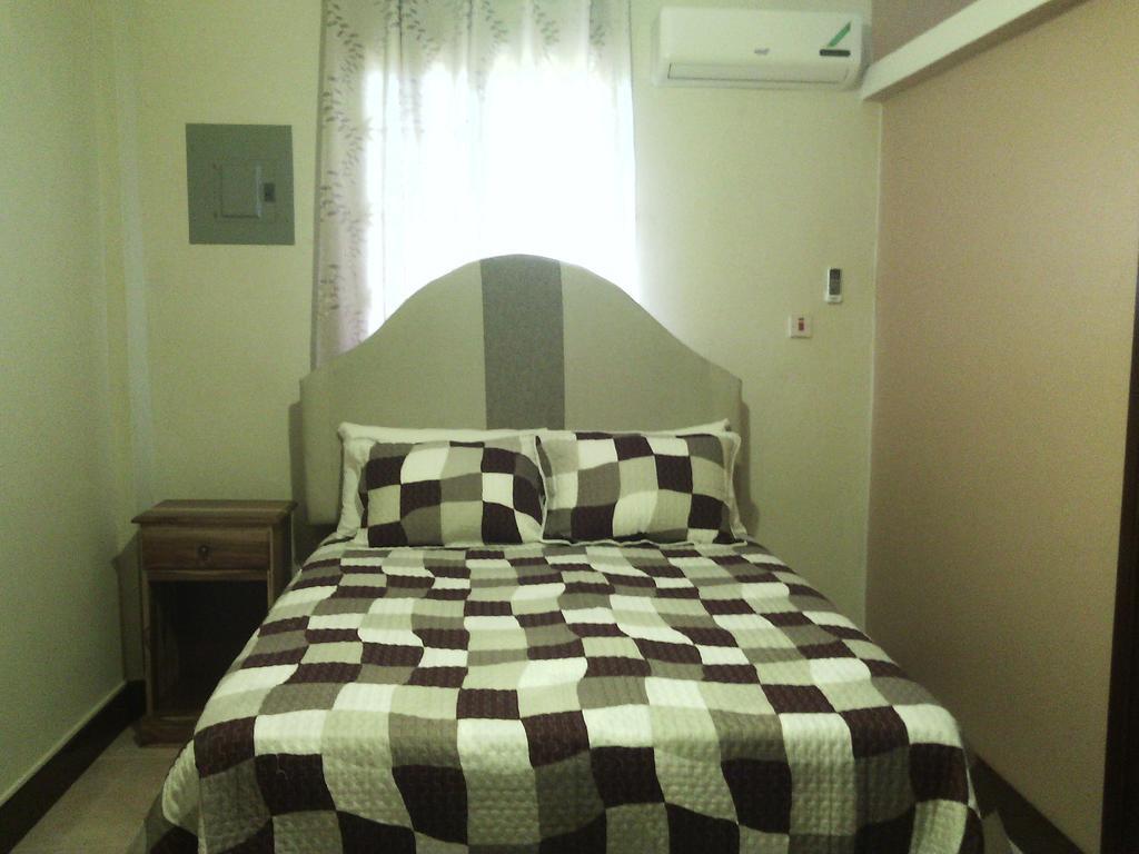 Hotel Tropik Leadonna Montego Bay Zimmer foto